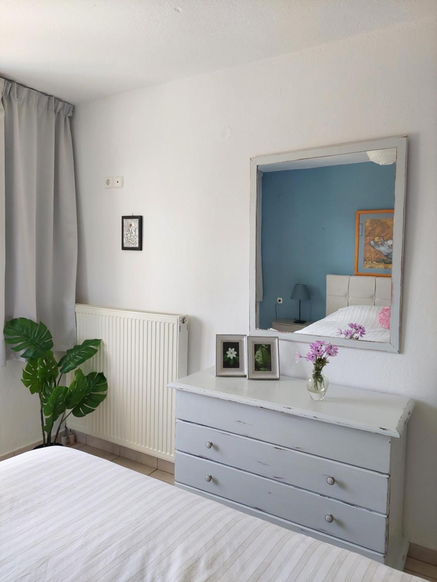 Dora'S House Comfortable Apartment With A Yard And View Pyrgadikia Buitenkant foto