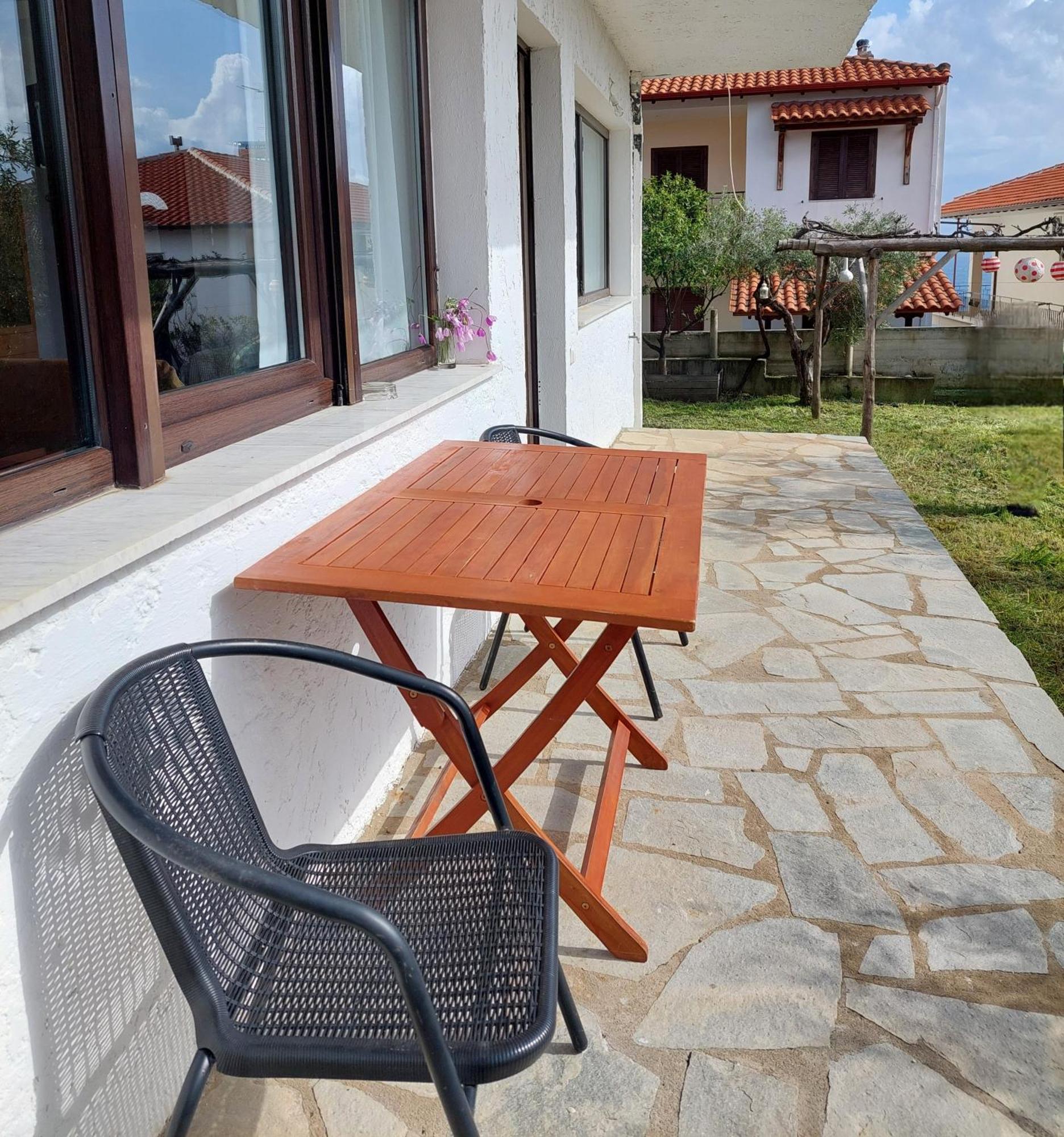 Dora'S House Comfortable Apartment With A Yard And View Pyrgadikia Buitenkant foto